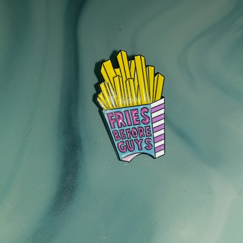 Fries before guys pin!!! Yas😻✨💖
